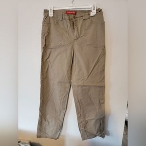 Gloria Vanderbilt khakis